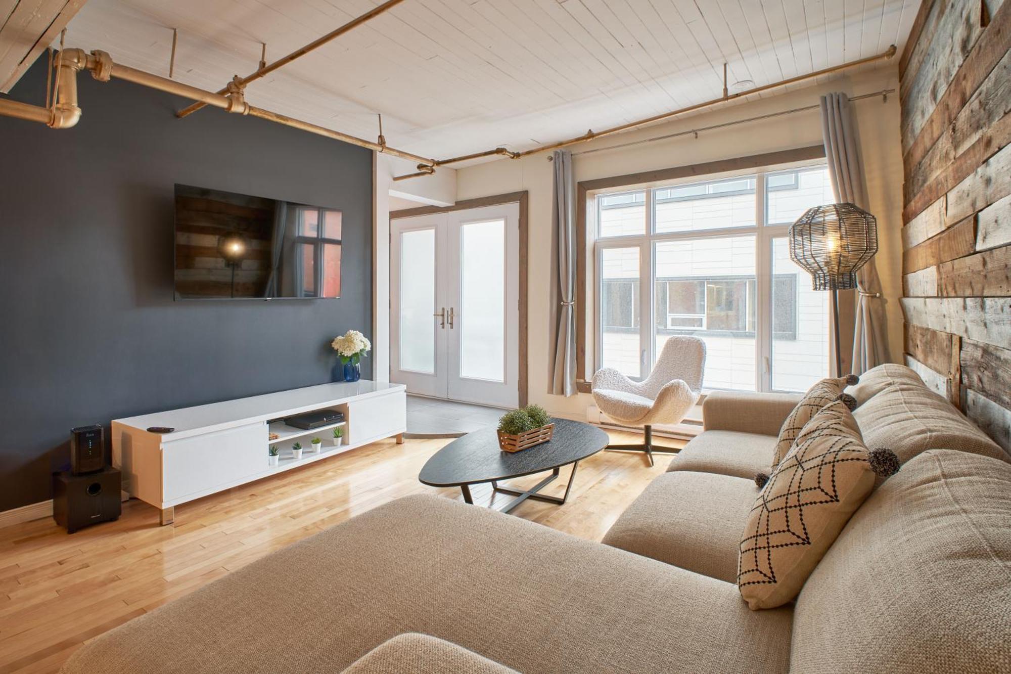 Lion'S Den // Spacious 1500 Sqft Квебек Екстериор снимка